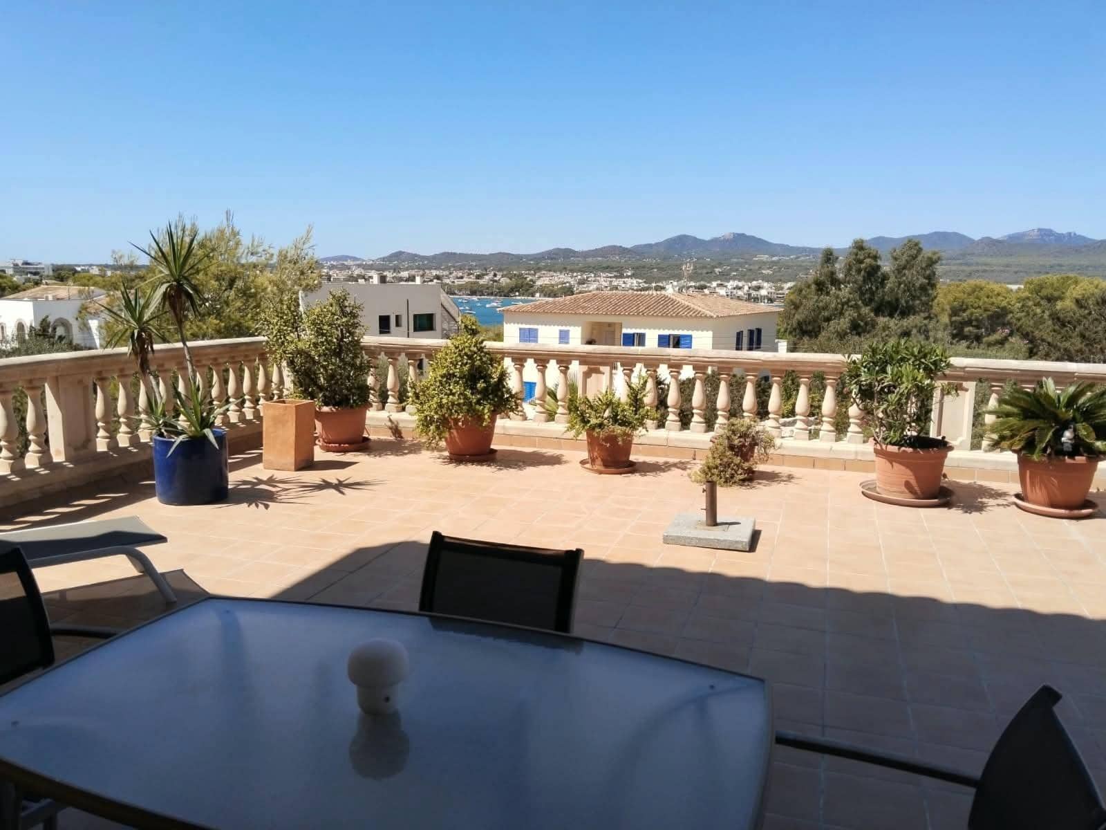 3 soverom Leilighet til leie i Portocolom - € 1 800 (Ref: 10059440)