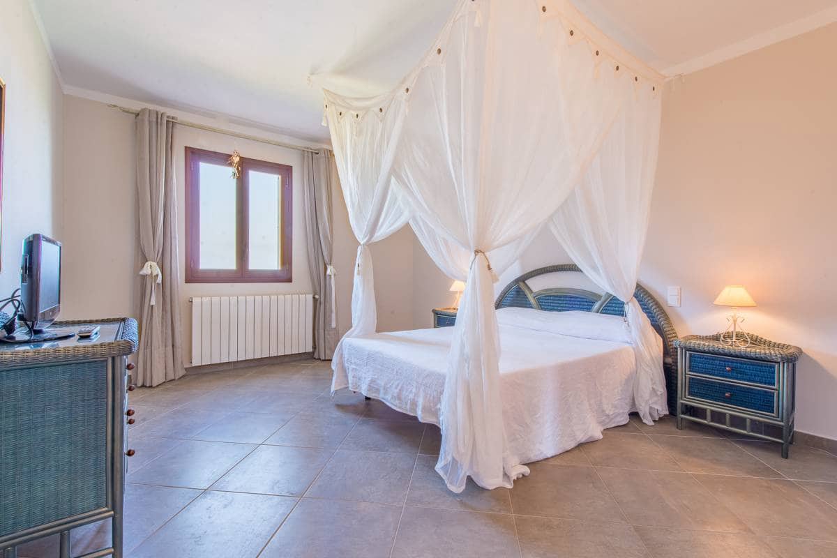 5 quarto Moradia para venda em Portocolom com piscina garagem - 3 500 000 € (Ref: 6198855)