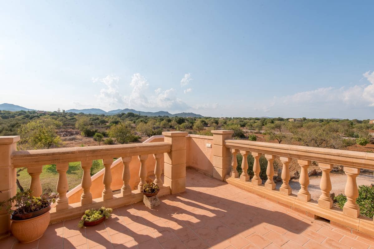 5 quarto Moradia para venda em Portocolom com piscina garagem - 3 500 000 € (Ref: 6198855)