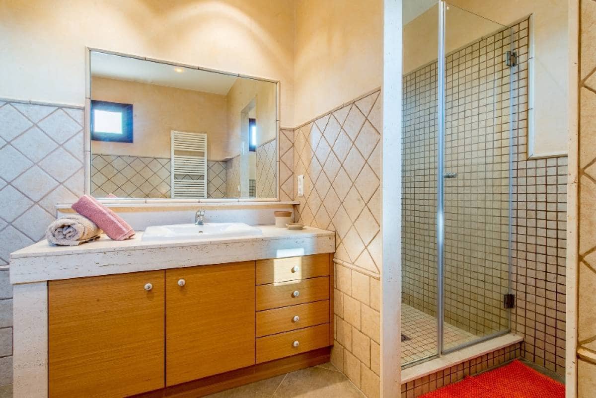 5 quarto Moradia para venda em Portocolom com piscina garagem - 3 500 000 € (Ref: 6198855)
