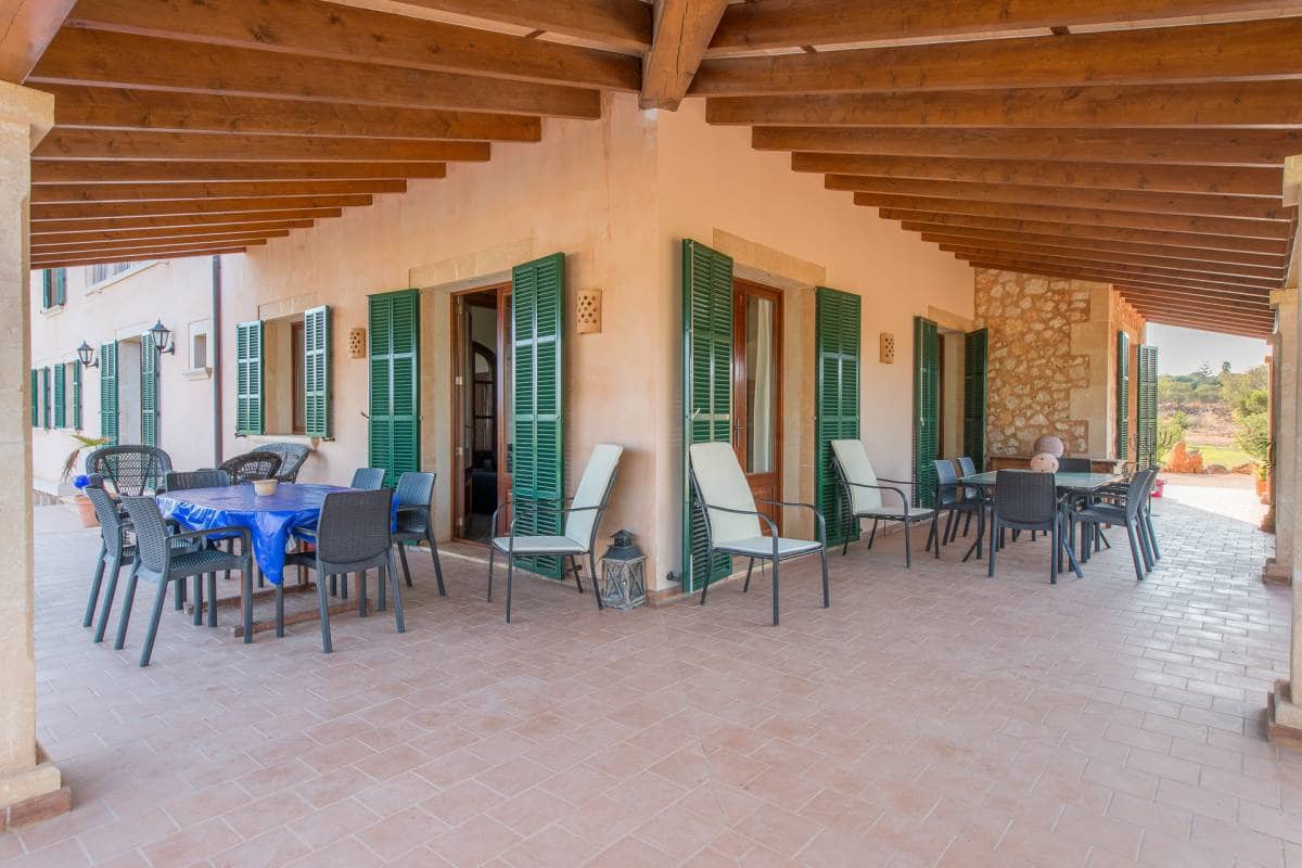 5 quarto Moradia para venda em Portocolom com piscina garagem - 3 500 000 € (Ref: 6198855)