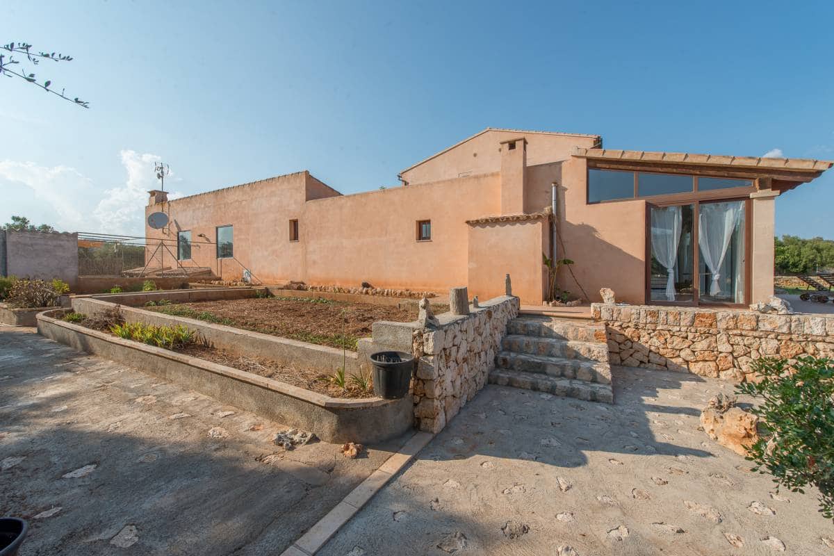 5 quarto Moradia para venda em Portocolom com piscina garagem - 3 500 000 € (Ref: 6198855)