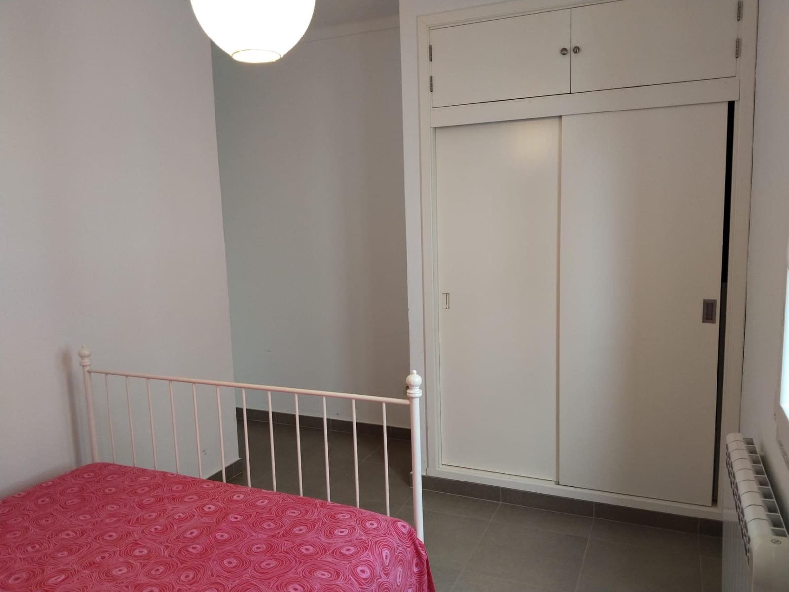 4 bedroom Flat for rent in Portocolom with garage - € 1,400 (Ref: 6198877)