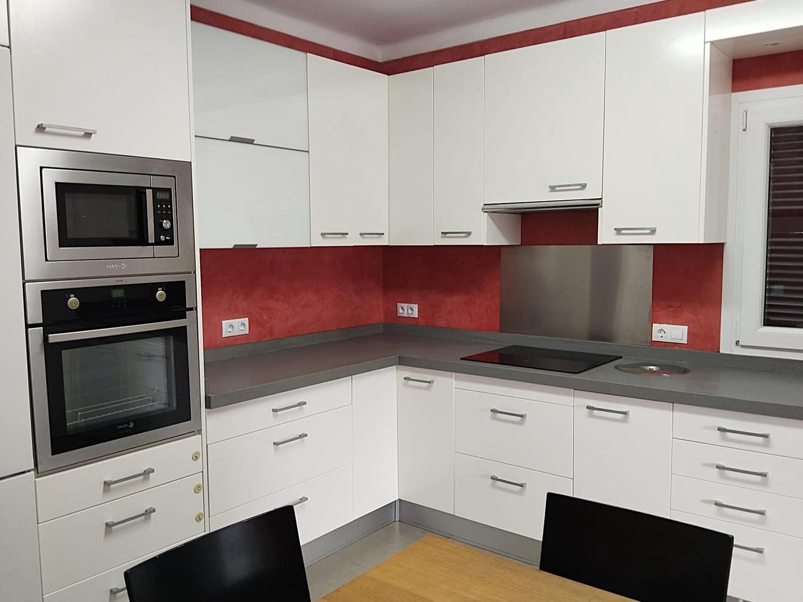 4 bedroom Flat for rent in Portocolom with garage - € 1,400 (Ref: 6198877)