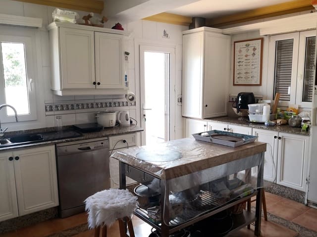 3 slaapkamer Rijtjeshuis te koop in Portocolom, Felanitx met garage - € 549.000 (Ref: 7655016)