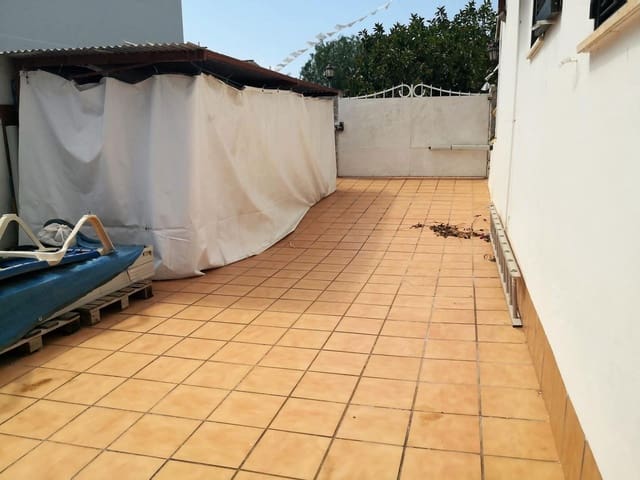 3 slaapkamer Rijtjeshuis te koop in Portocolom, Felanitx met garage - € 549.000 (Ref: 7655016)