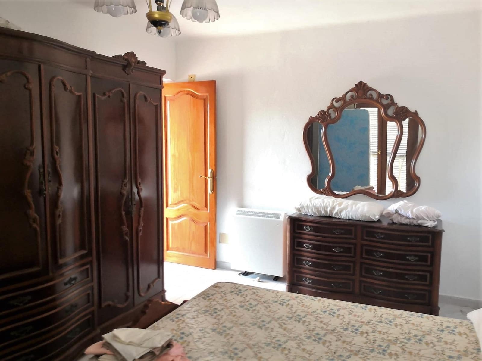 3 bedroom Terraced Villa for sale in Portocolom with garage - € 549,000 (Ref: 7655016)