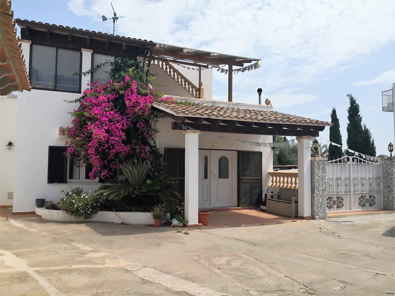 3 bedroom Terraced Villa for sale in Portocolom with garage - € 549,000 (Ref: 7655016)