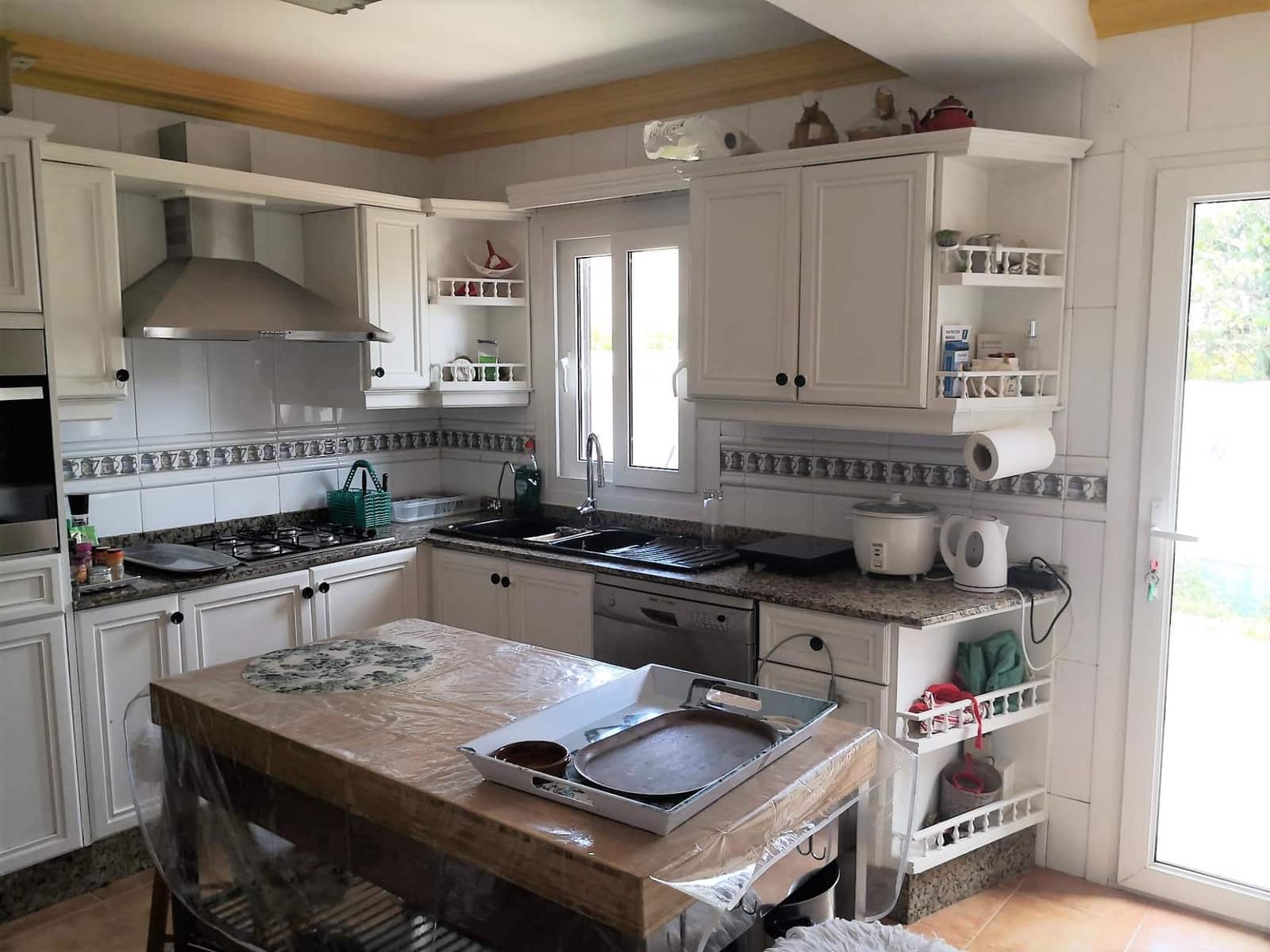 3 bedroom Terraced Villa for sale in Portocolom with garage - € 549,000 (Ref: 7655016)