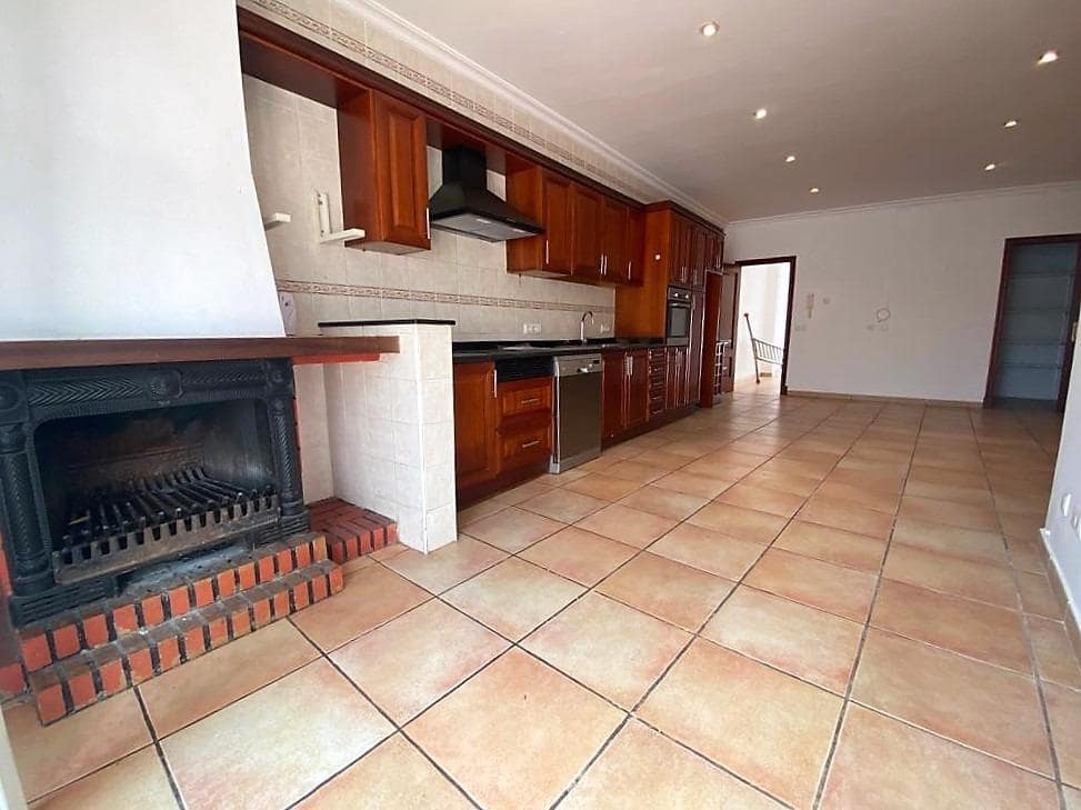 4 soveværelse Villa til salg i Portocolom med garage - € 430.000 (Ref: 7777687)