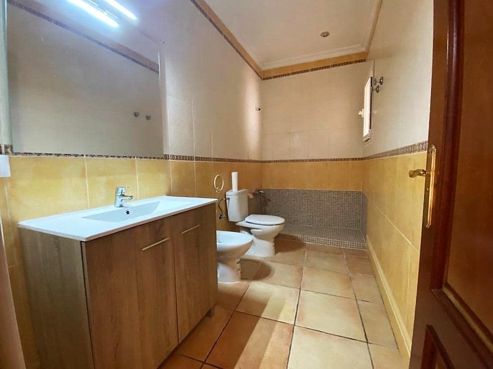 4 soveværelse Villa til salg i Portocolom med garage - € 430.000 (Ref: 7777687)