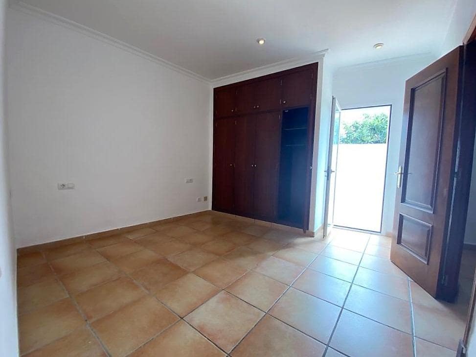 4 soveværelse Villa til salg i Portocolom med garage - € 430.000 (Ref: 7777687)