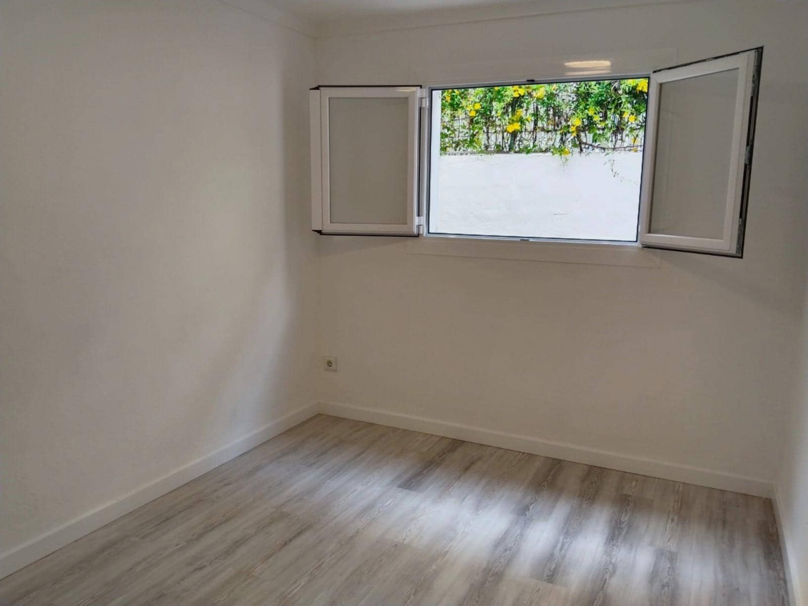 4 soveværelse Rækkehus til salg i Portocolom - € 310.000 (Ref: 7984863)