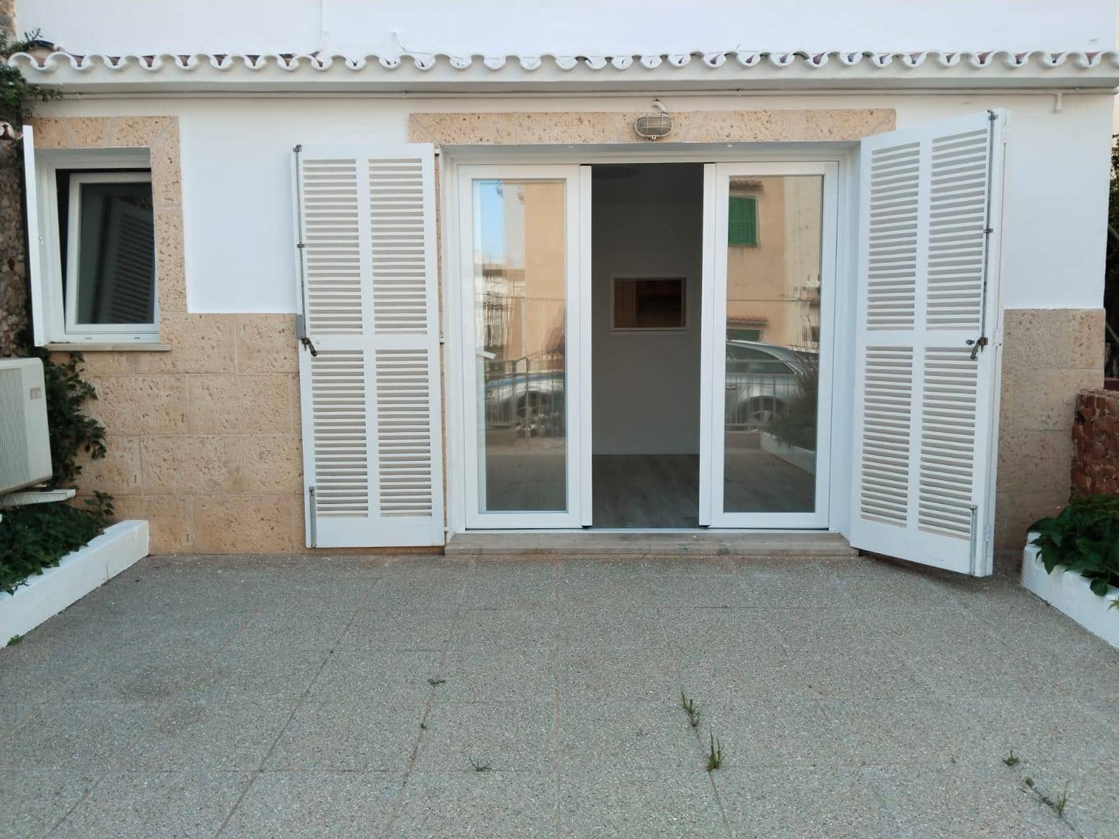 4 soveværelse Rækkehus til salg i Portocolom - € 310.000 (Ref: 7984863)