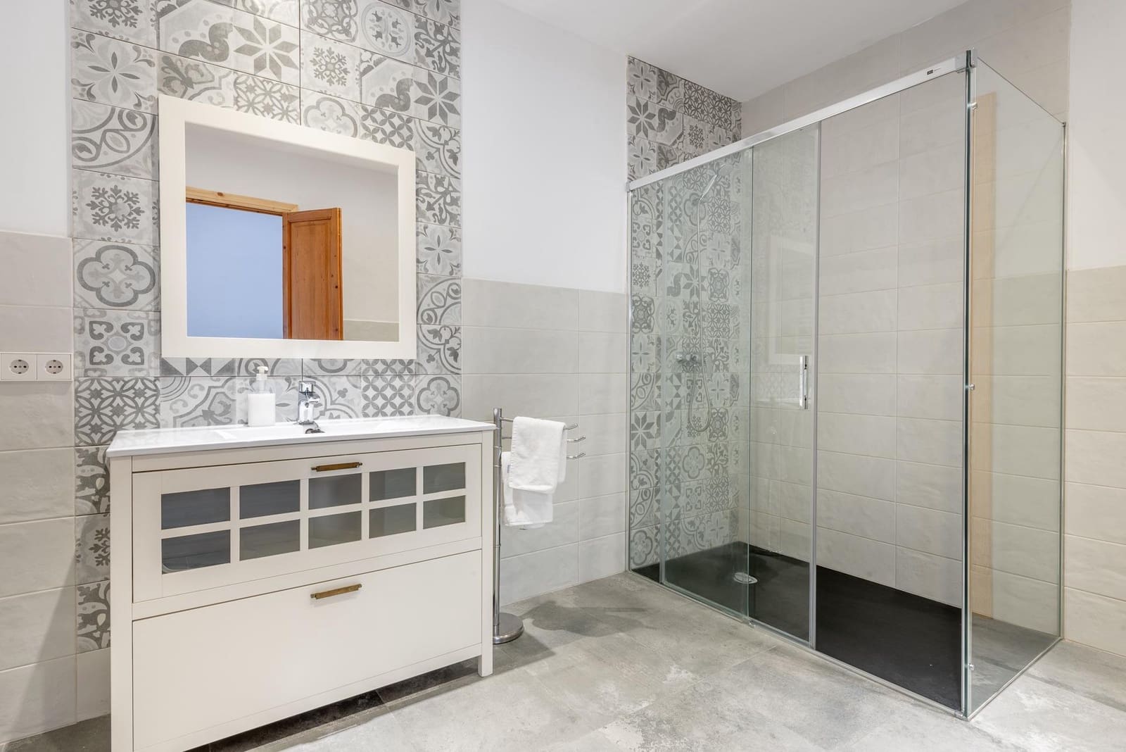 3 quarto Moradia para venda em Felanitx com piscina garagem - 750 000 € (Ref: 8211532)