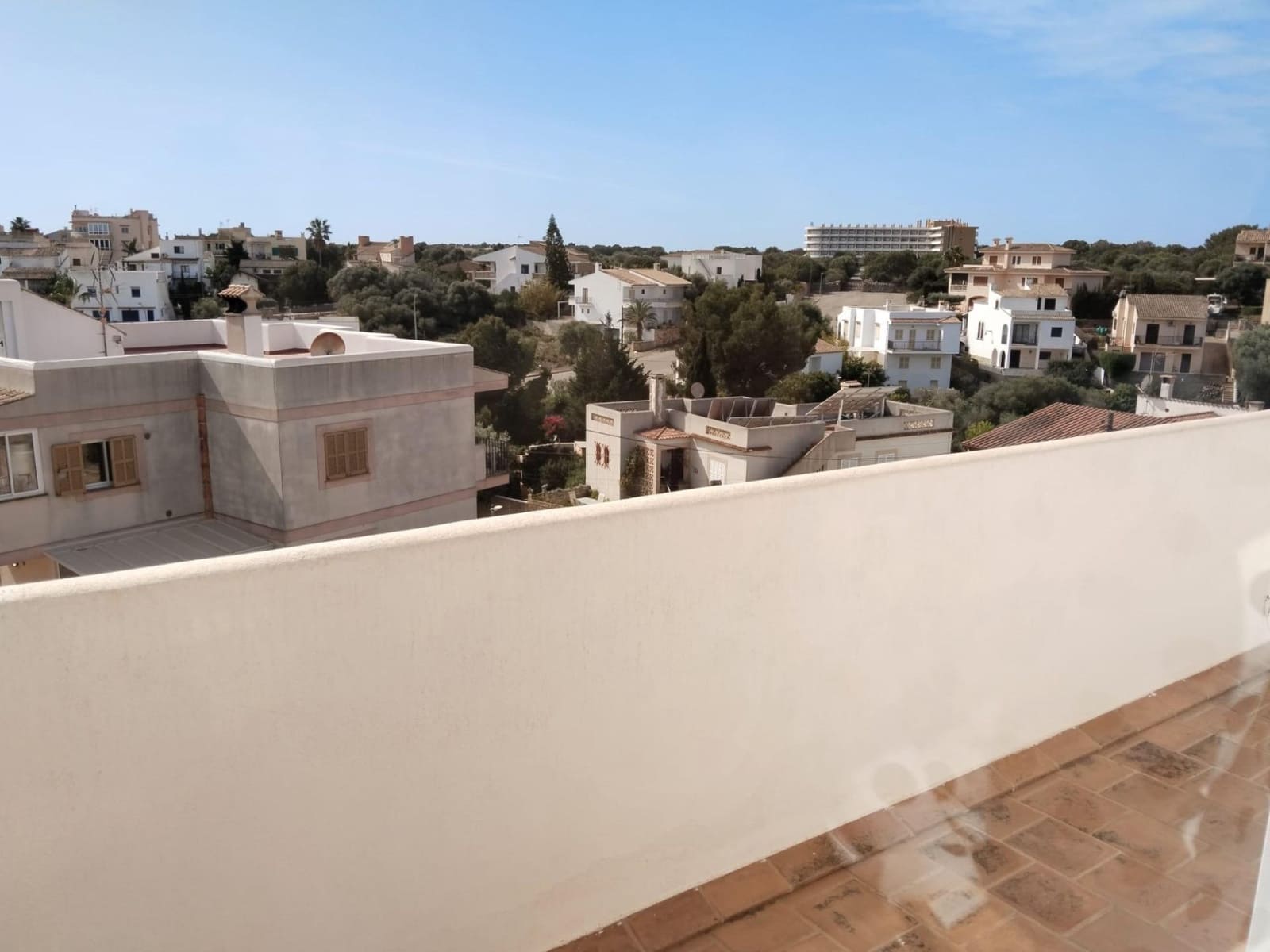 6 quarto Moradia para venda em Portocolom com piscina garagem - 895 000 € (Ref: 8220662)