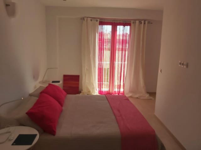 3 bedroom Townhouse for sale in Felanitx - € 450,000 (Ref: 9017357)