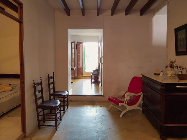 7 sypialnia Willa na sprzedaż w Felanitx - 370 000 € (Ref: 9059642)