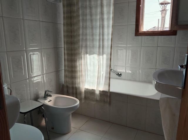 7 sypialnia Willa na sprzedaż w Felanitx - 370 000 € (Ref: 9059642)