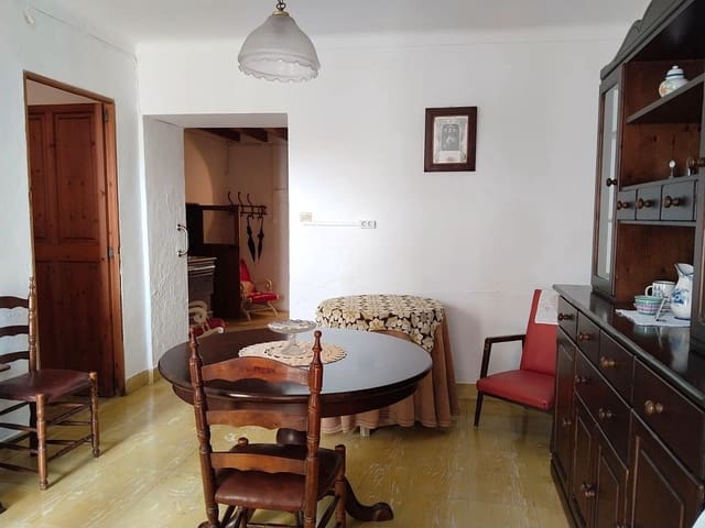 7 sypialnia Willa na sprzedaż w Felanitx - 370 000 € (Ref: 9059642)