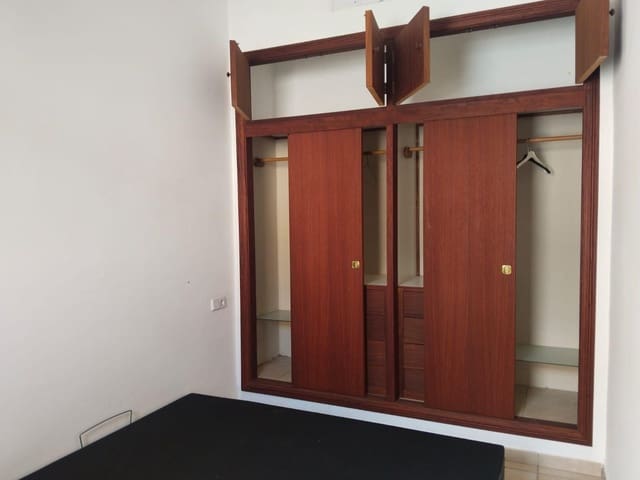 2 slaapkamer Huis te koop in Felanitx met garage - € 450.000 (Ref: 9806683)