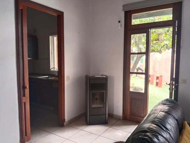 2 slaapkamer Huis te koop in Felanitx met garage - € 450.000 (Ref: 9806683)