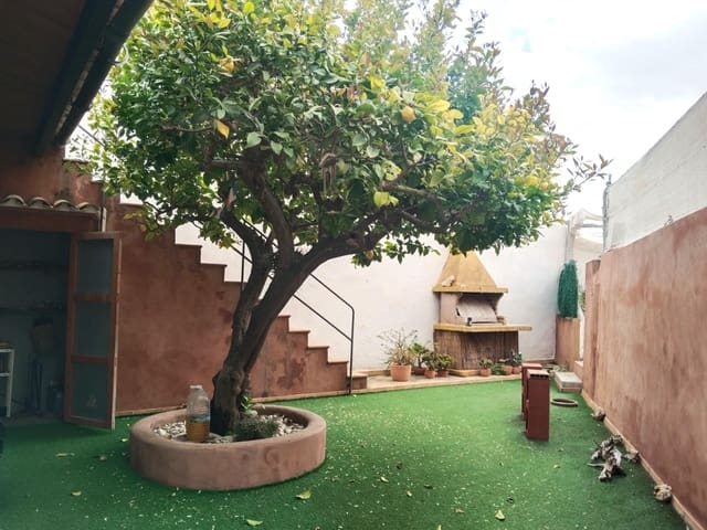 2 slaapkamer Huis te koop in Felanitx met garage - € 450.000 (Ref: 9806683)