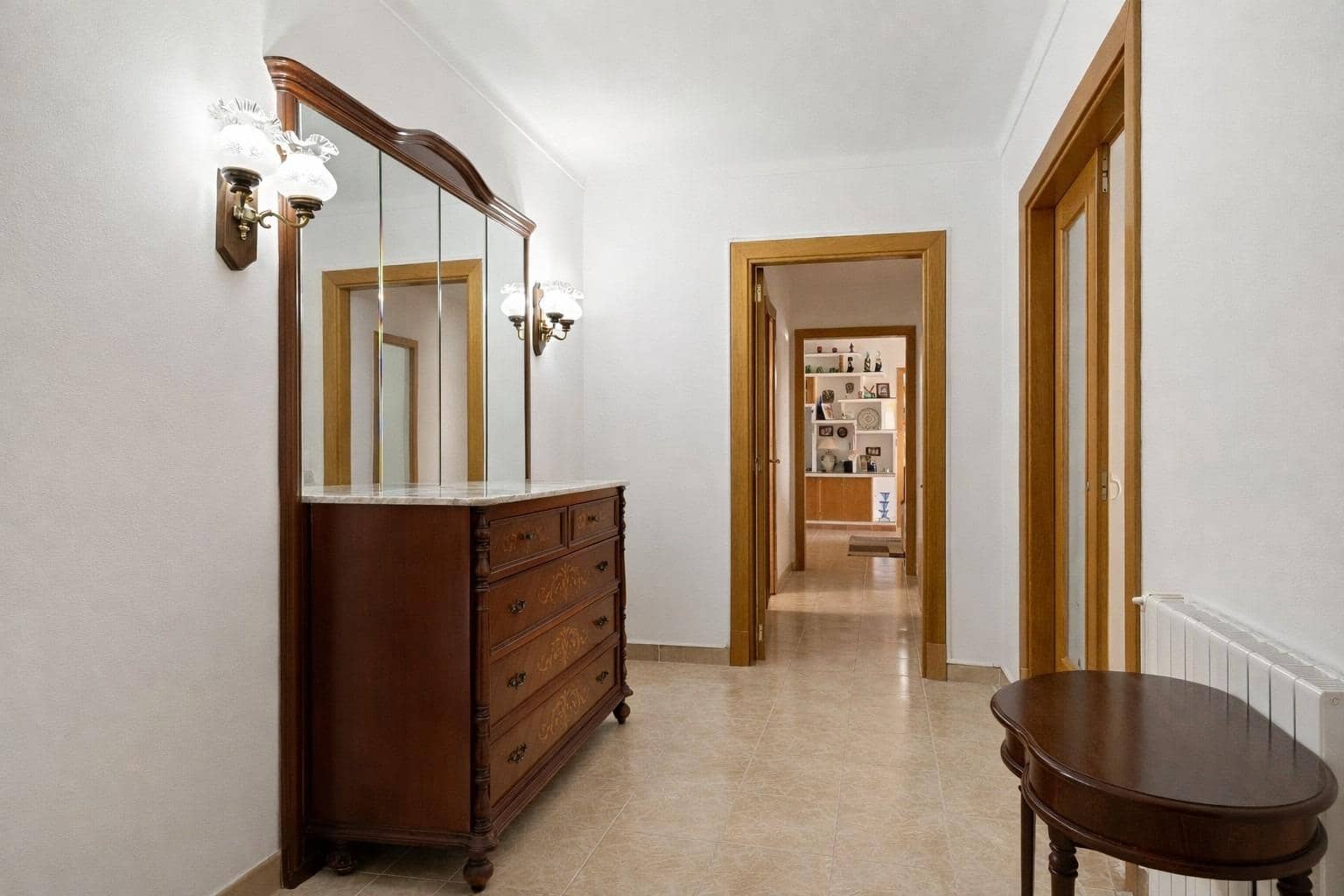 4 bedroom Flat for sale in Felanitx with garage - € 375,000 (Ref: 9833947)