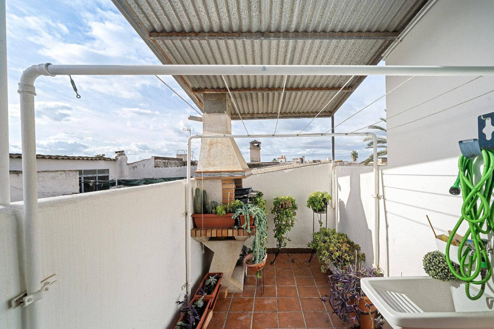 4 bedroom Flat for sale in Felanitx with garage - € 375,000 (Ref: 9833947)