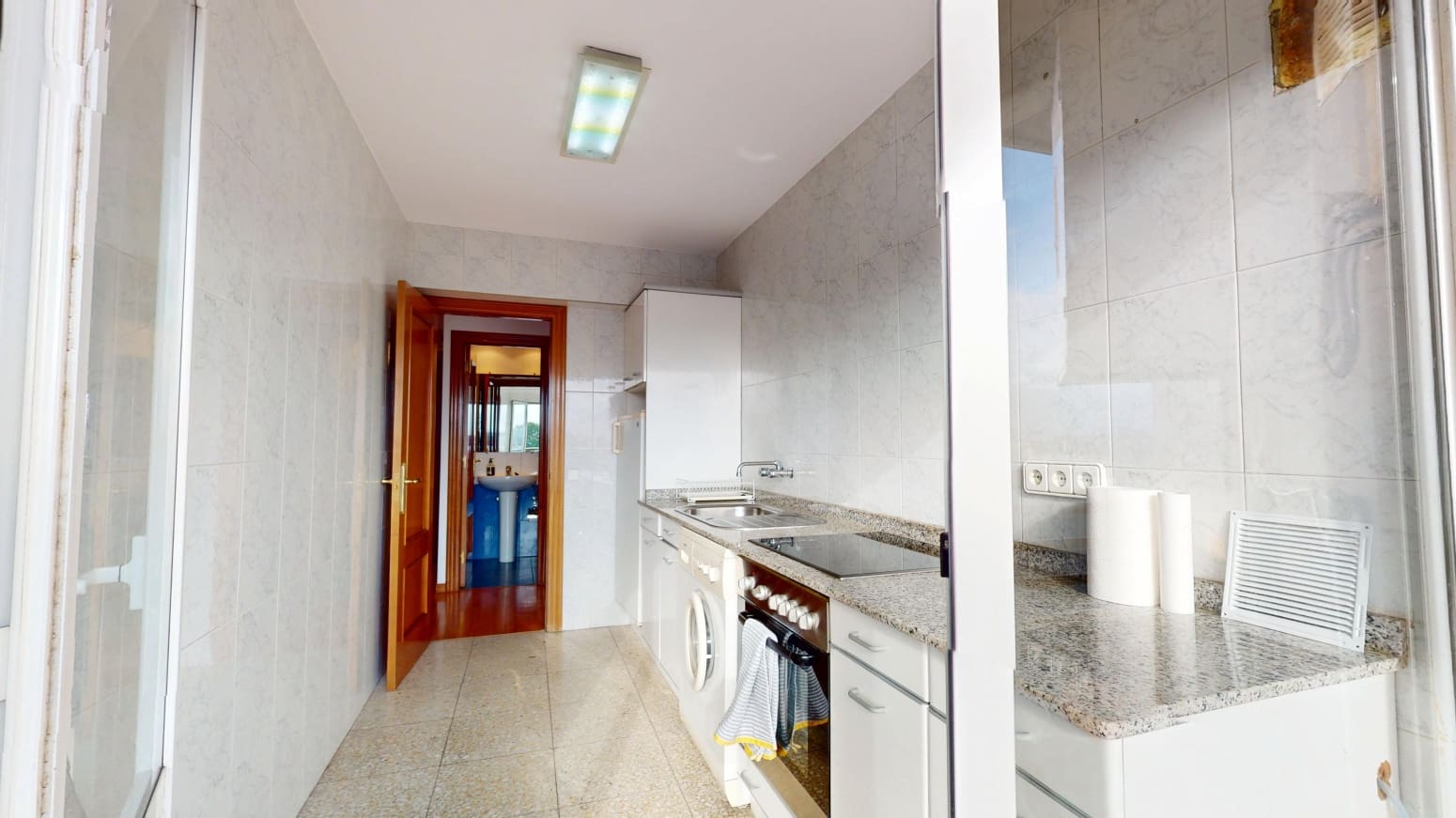2 bedroom Flat for sale in Santander - € 295,000 (Ref: 10003537)