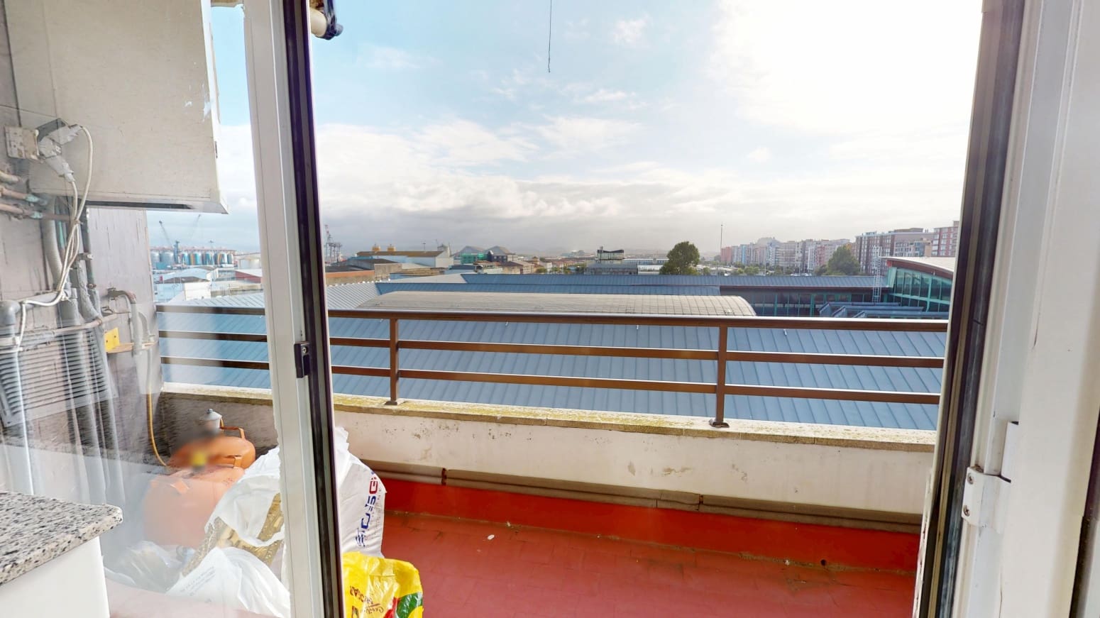 2 bedroom Flat for sale in Santander - € 295,000 (Ref: 10003537)