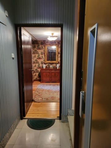 4 slaapkamer Flat te koop in Torrelavega - € 299.000 (Ref: 10003538)