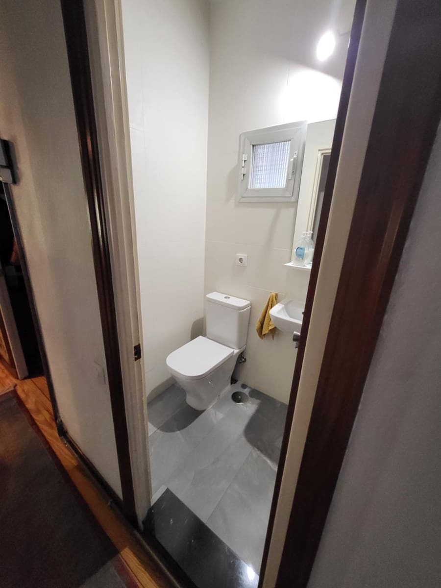 4 slaapkamer Flat te koop in Torrelavega met garage - € 299.000 (Ref: 10003538)