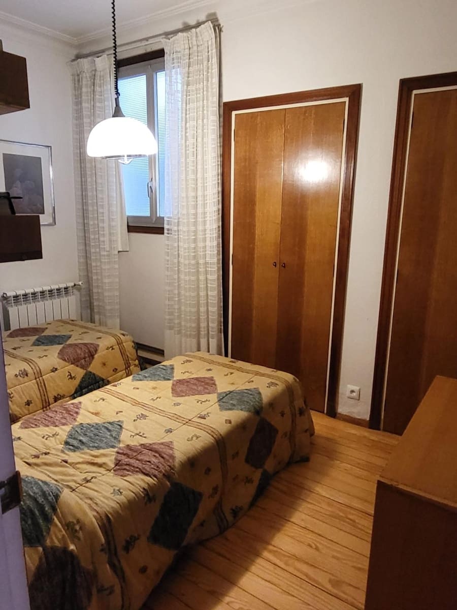 4 slaapkamer Flat te koop in Torrelavega met garage - € 299.000 (Ref: 10003538)