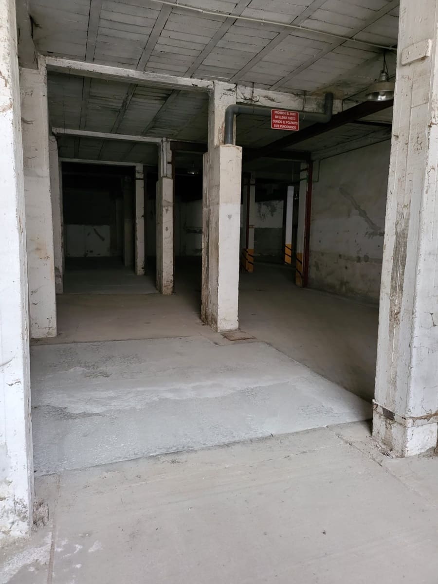 Commerciale in vendita in Torrelavega - 240.000 € (Rif: 10005194)