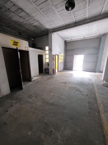 Commerciale in vendita in Torrelavega - 240.000 € (Rif: 10005194)