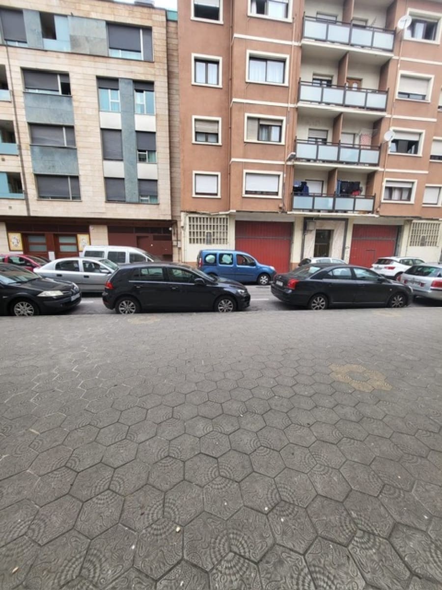 Commerciale in vendita in Torrelavega - 240.000 € (Rif: 10005194)