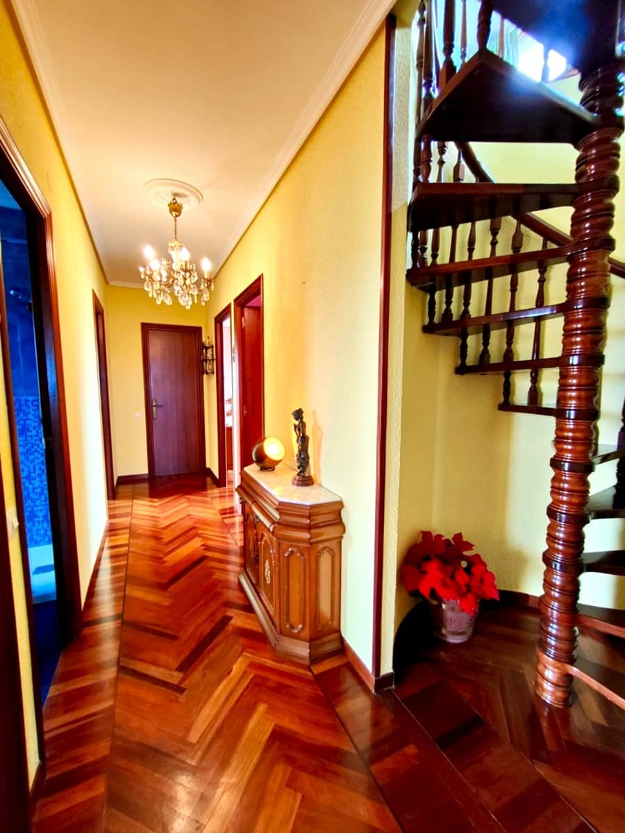 6 chambre Villa/Maison à vendre à Cacicedo avec garage - 588 000 € (Ref: 10006301)