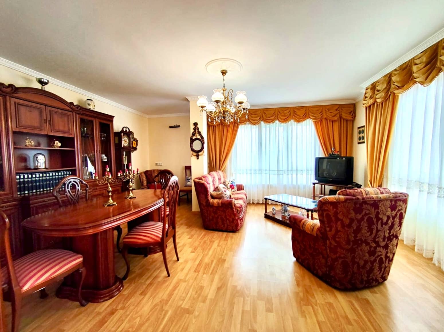 6 chambre Villa/Maison à vendre à Cacicedo avec garage - 588 000 € (Ref: 10006301)