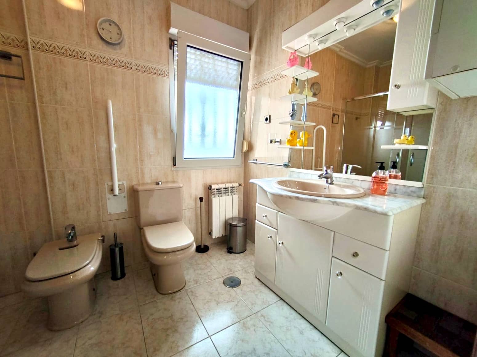 6 chambre Villa/Maison à vendre à Cacicedo avec garage - 588 000 € (Ref: 10006301)
