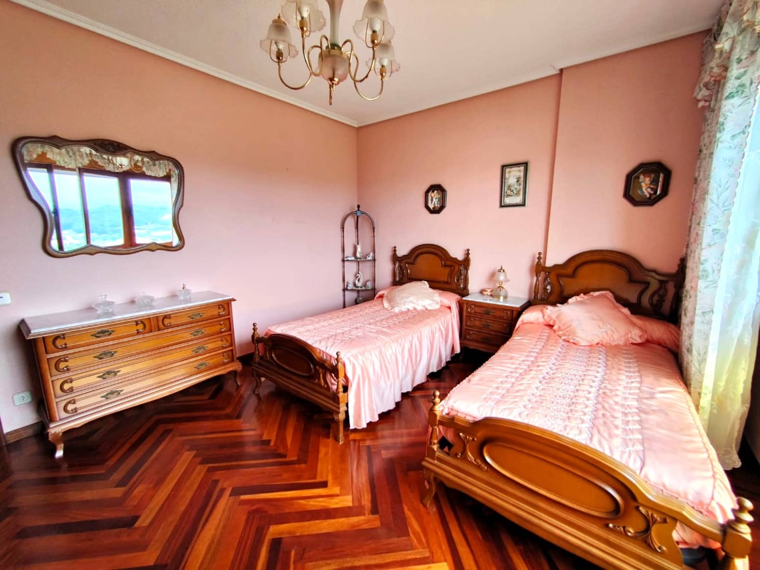 6 chambre Villa/Maison à vendre à Cacicedo avec garage - 588 000 € (Ref: 10006301)
