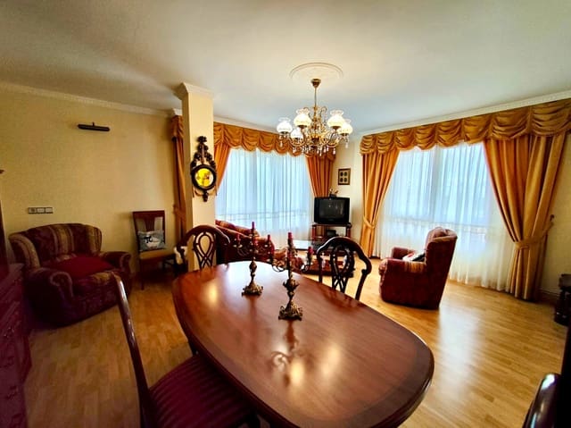 6 Zimmer Villa zu verkaufen in Cacicedo, Camargo mit Garage - 588.000 € (Ref: 10006301)