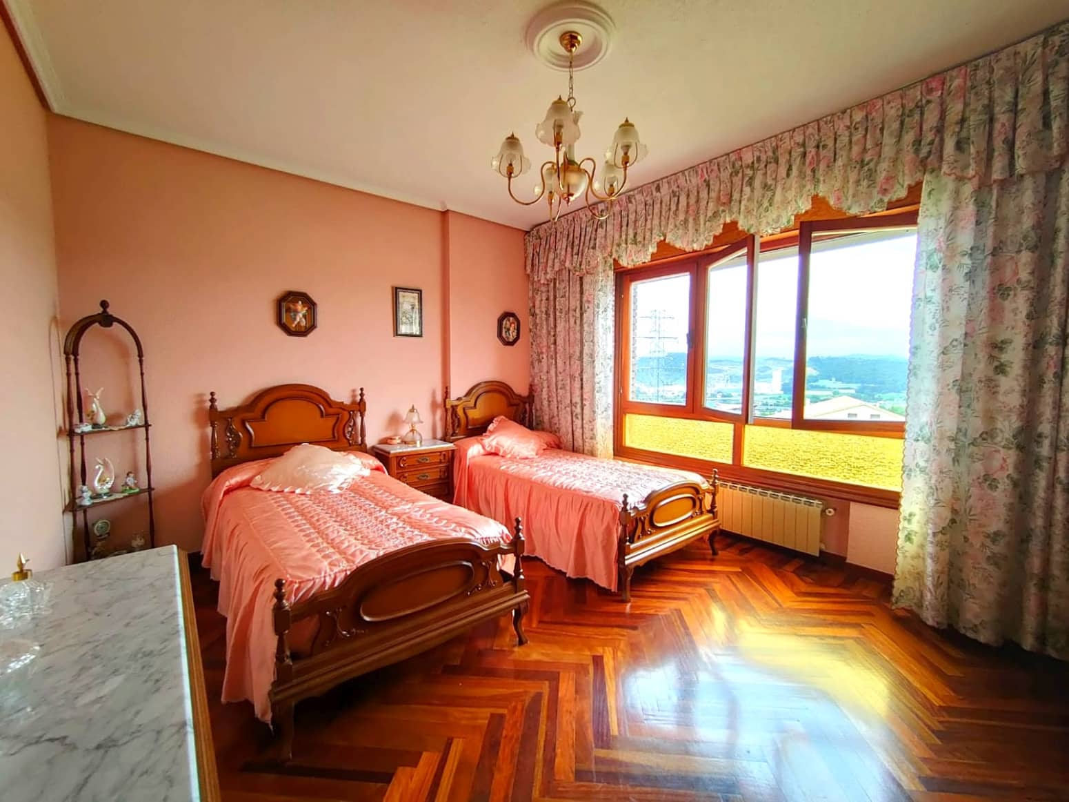 6 chambre Villa/Maison à vendre à Cacicedo avec garage - 588 000 € (Ref: 10006301)