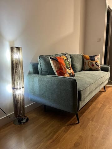 1 slaapkamer Flat te huur in Santander - € 950 (Ref: 10018308)