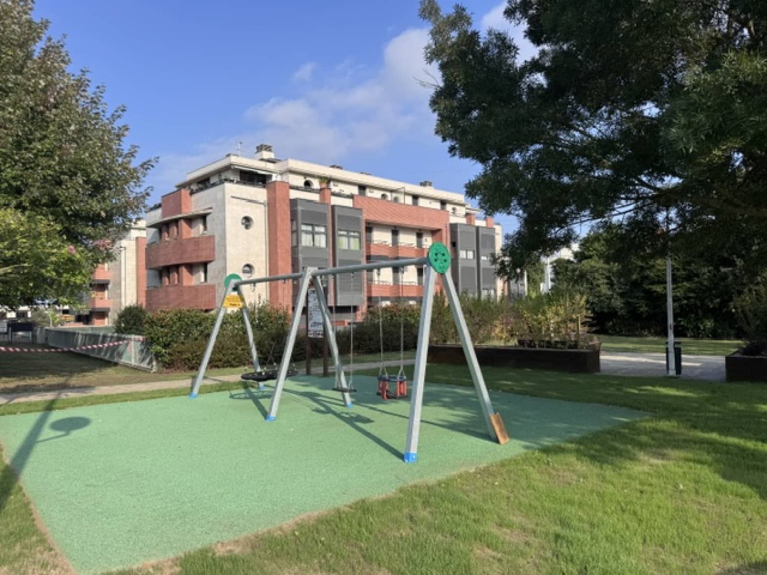 2 quarto Apartamento para venda em Soto de la Marina com garagem - 315 000 € (Ref: 10022090)