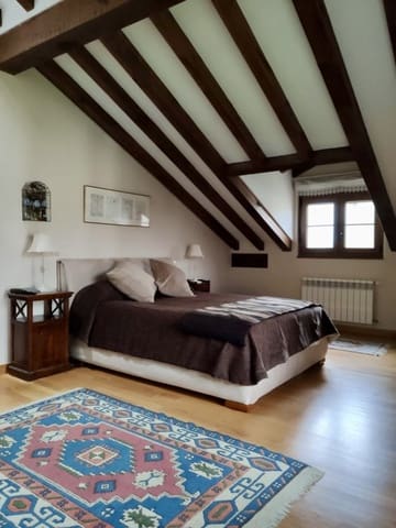 3 bedroom Villa for rent in Mazcuerras with garage - € 1,250 (Ref: 10037077)