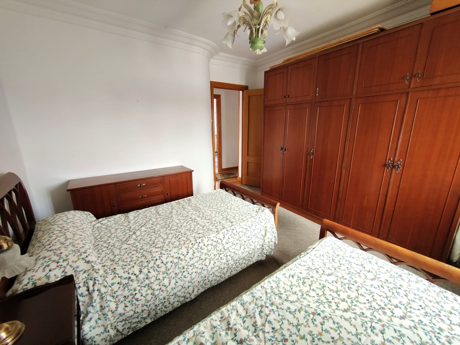 4 quarto Apartamento para arrendar em Santander - 1 000 € (Ref: 10040706)