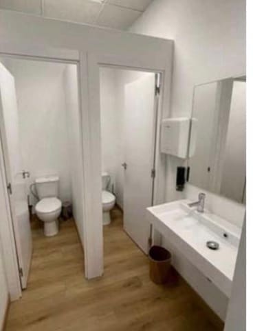 Commerciale in vendita in Santander - 245.000 € (Rif: 10042645)