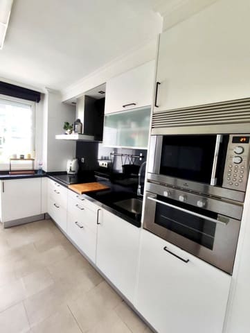 3 sovrum Lägenhet att hyra i Mompia, Santa Cruz de Bezana med garage - 950 € (Ref: 10044611)