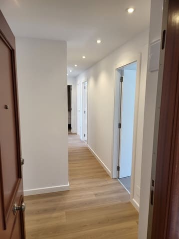 3 sovrum Lägenhet att hyra i Santander med garage - 1 250 € (Ref: 10044612)
